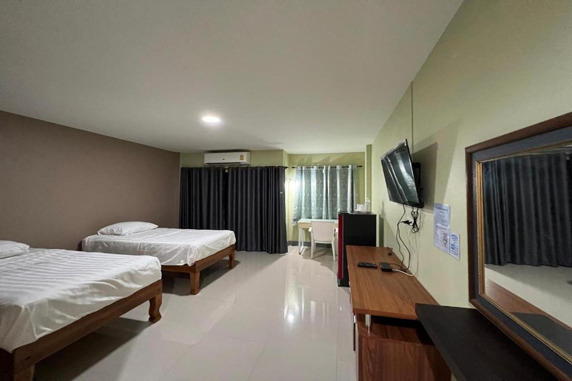 V Tharm Hotel أودون ثاني المظهر الخارجي الصورة